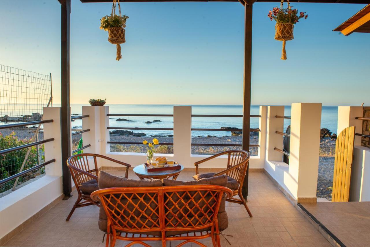 ארכאנגלוס Tsampika'S Beachfront House In Stegna מראה חיצוני תמונה