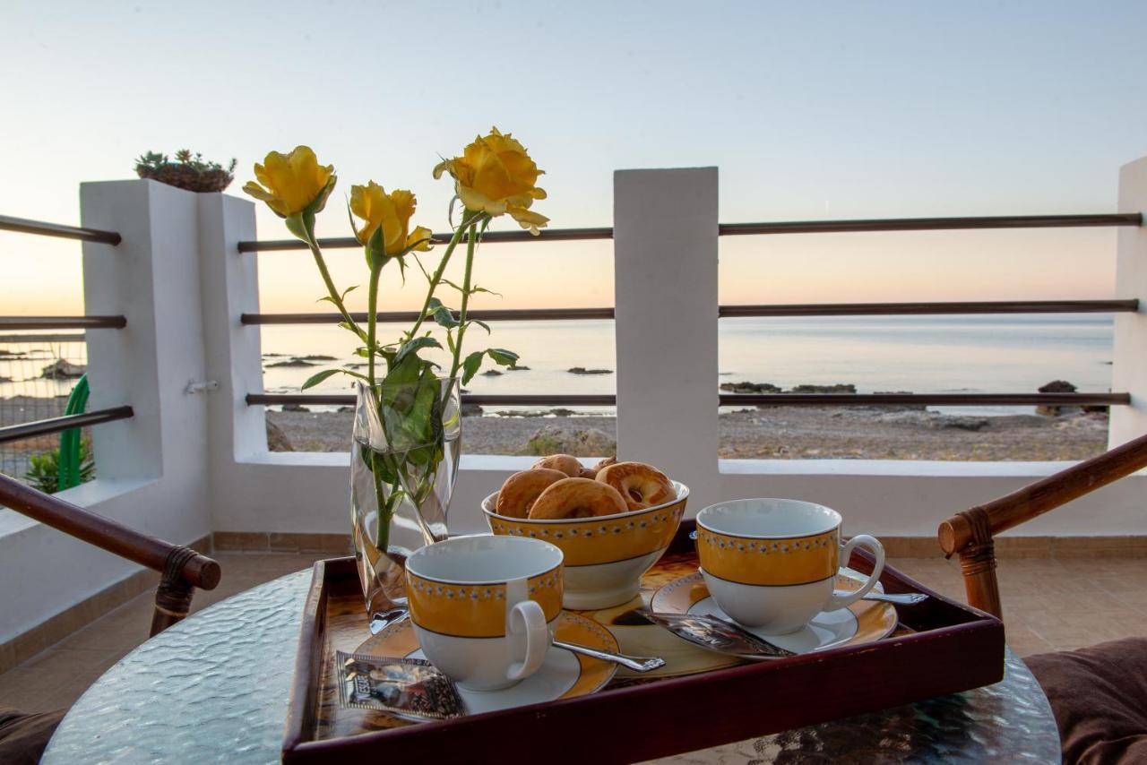 ארכאנגלוס Tsampika'S Beachfront House In Stegna מראה חיצוני תמונה